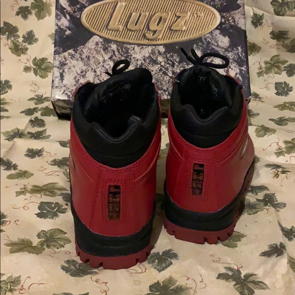Lugz - Picture 4 of 5
